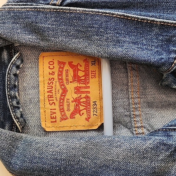 Levi's Distressed Blue Denim Jacket - Picture 4 of 6